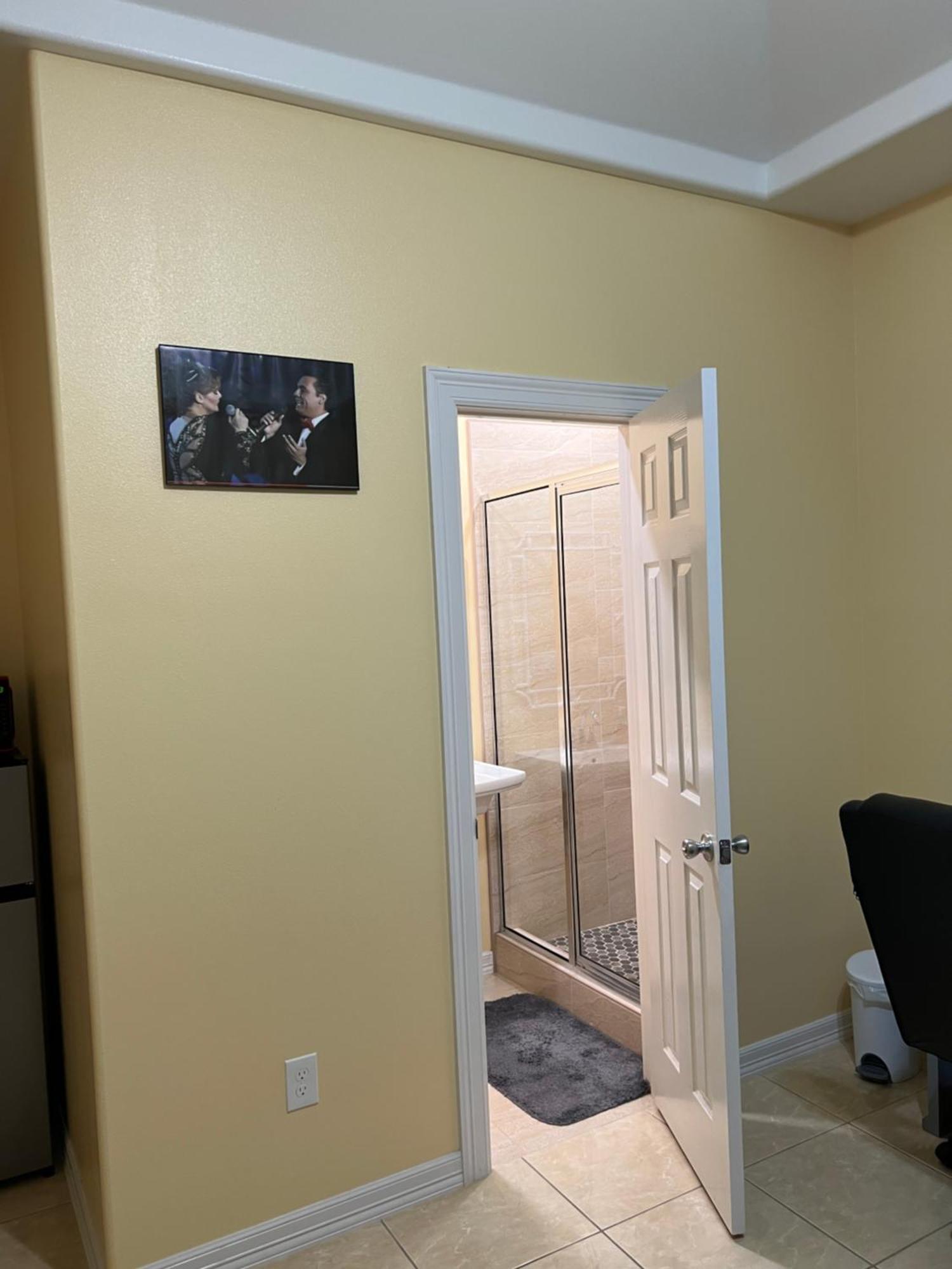 Habitacion Con Entrada Independiente إدينبورغ المظهر الخارجي الصورة